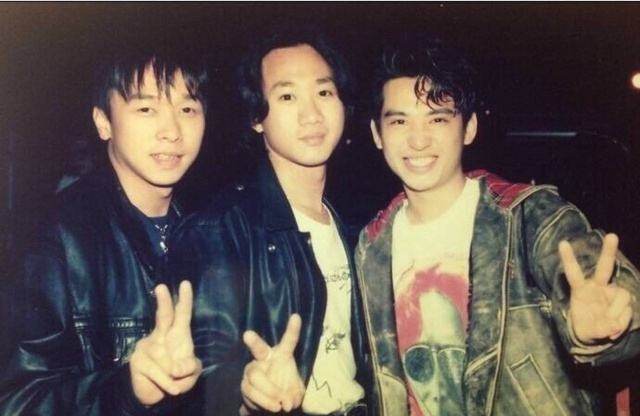 cllzx10.无限臀海报