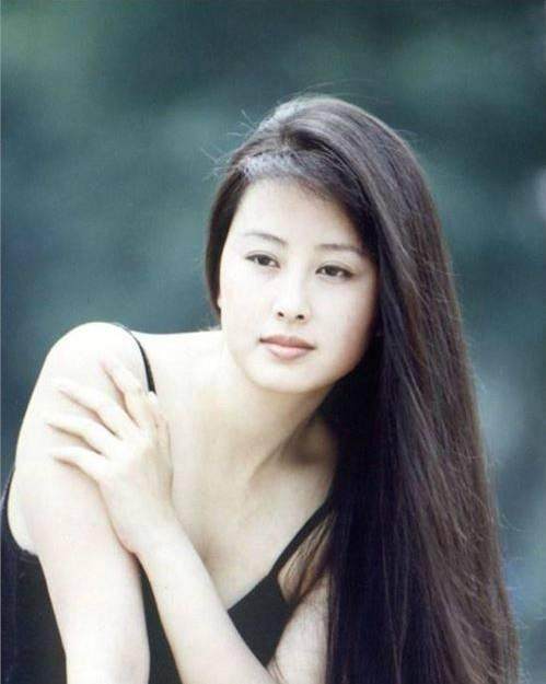 里番acg资源海报