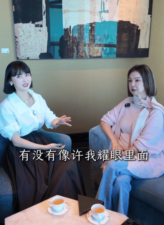 逃酒艺术家海报